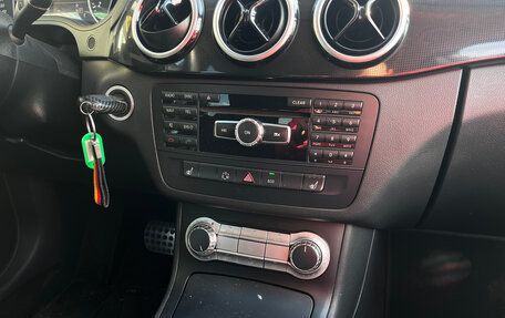 Mercedes-Benz B-Класс, 2013 год, 950 000 рублей, 20 фотография