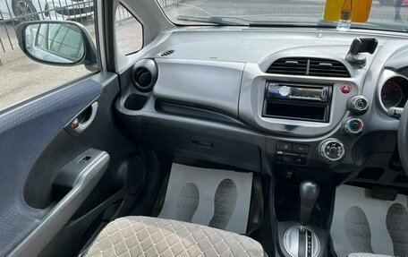 Honda Fit III, 2008 год, 659 000 рублей, 15 фотография