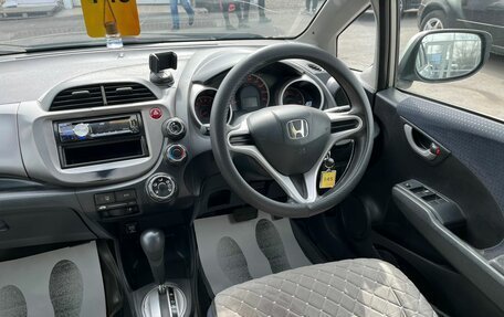 Honda Fit III, 2008 год, 659 000 рублей, 16 фотография