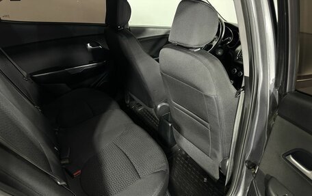 KIA Rio III рестайлинг, 2017 год, 1 000 000 рублей, 16 фотография