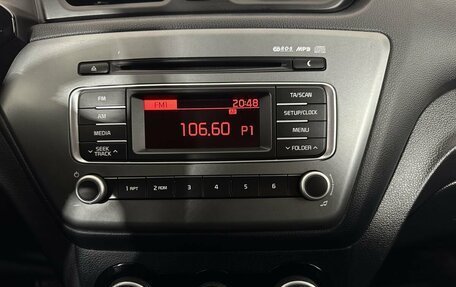 KIA Rio III рестайлинг, 2017 год, 1 000 000 рублей, 12 фотография