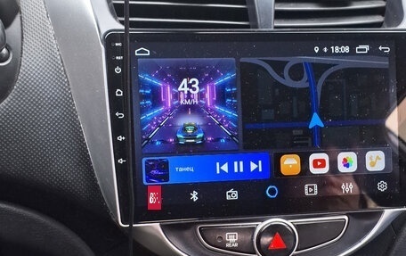 Hyundai Solaris II рестайлинг, 2014 год, 600 000 рублей, 4 фотография