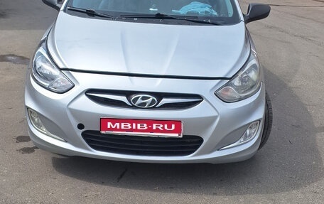 Hyundai Solaris II рестайлинг, 2014 год, 600 000 рублей, 10 фотография