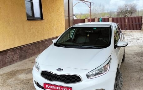 KIA cee'd III, 2014 год, 1 250 000 рублей, 1 фотография