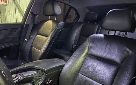 BMW 5 серия, 2004 год, 700 000 рублей, 7 фотография