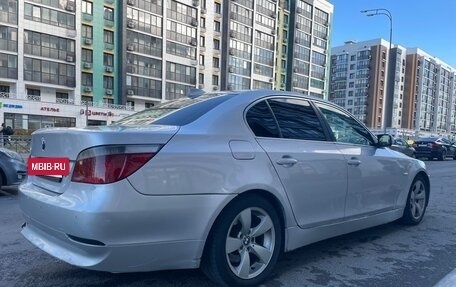 BMW 5 серия, 2004 год, 700 000 рублей, 4 фотография