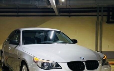 BMW 5 серия, 2004 год, 700 000 рублей, 2 фотография