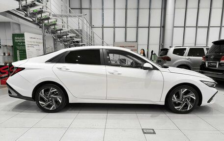 Hyundai Elantra, 2023 год, 1 875 000 рублей, 4 фотография