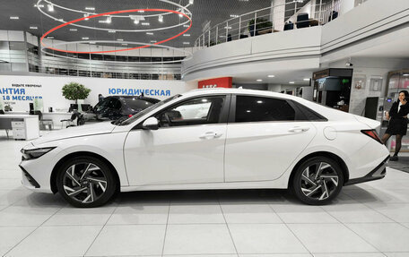 Hyundai Elantra, 2023 год, 1 875 000 рублей, 8 фотография