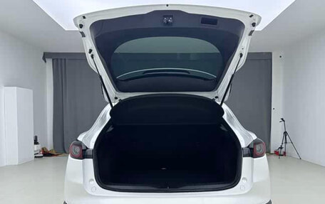 Mazda CX-4, 2023 год, 2 015 000 рублей, 7 фотография