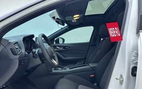 Mazda CX-4, 2023 год, 2 015 000 рублей, 10 фотография