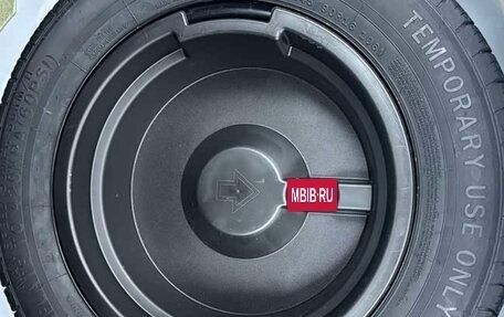 Mazda CX-4, 2023 год, 2 015 000 рублей, 21 фотография