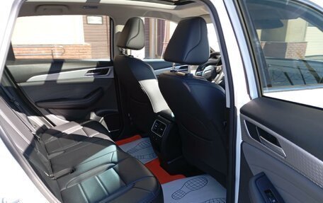 Haval F7 I, 2023 год, 2 300 000 рублей, 14 фотография