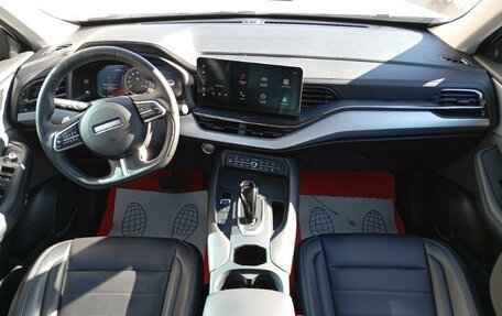 Haval F7 I, 2023 год, 2 300 000 рублей, 7 фотография