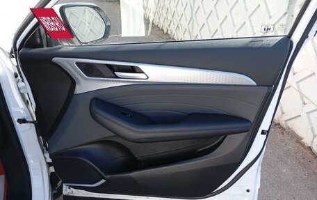 Haval F7 I, 2023 год, 2 300 000 рублей, 13 фотография