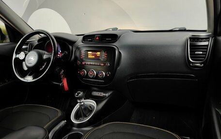 KIA Soul II рестайлинг, 2014 год, 788 000 рублей, 13 фотография