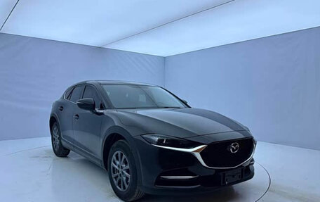 Mazda CX-4, 2023 год, 2 090 000 рублей, 3 фотография