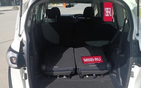 Toyota Sienta II, 2018 год, 1 200 000 рублей, 9 фотография