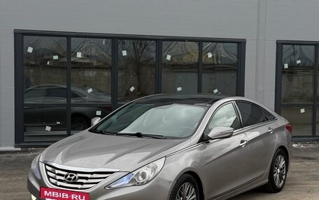 Hyundai Sonata VI, 2012 год, 1 050 000 рублей, 4 фотография