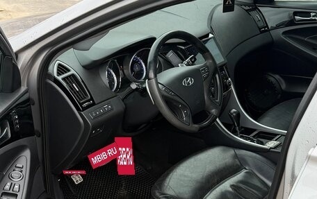 Hyundai Sonata VI, 2012 год, 1 050 000 рублей, 8 фотография