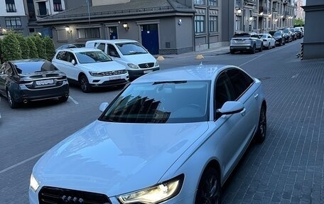 Audi A6, 2014 год, 1 700 000 рублей, 5 фотография