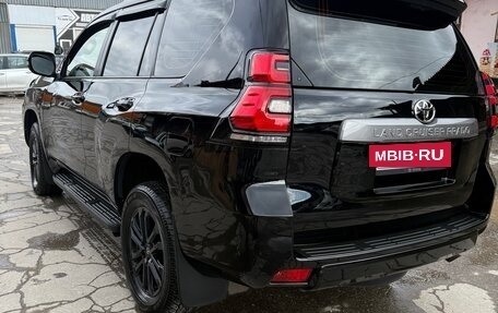 Toyota Land Cruiser Prado 150 рестайлинг 2, 2022 год, 6 950 000 рублей, 4 фотография