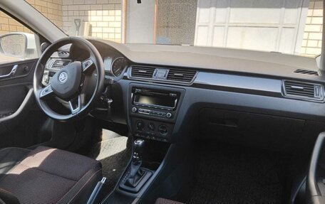 Skoda Rapid I, 2015 год, 1 060 000 рублей, 7 фотография