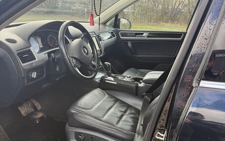 Volkswagen Touareg III, 2016 год, 2 700 000 рублей, 4 фотография