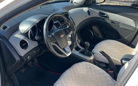 Chevrolet Cruze II, 2011 год, 525 000 рублей, 11 фотография