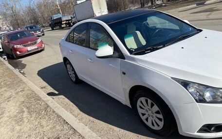 Chevrolet Cruze II, 2011 год, 525 000 рублей, 4 фотография