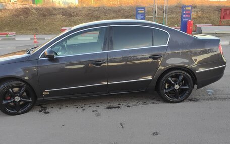 Volkswagen Passat B6, 2008 год, 530 000 рублей, 2 фотография