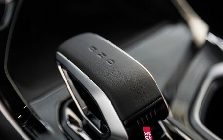 Geely Atlas, 2025 год, 3 449 990 рублей, 24 фотография