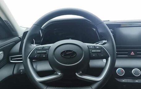 Hyundai Elantra, 2023 год, 1 620 000 рублей, 13 фотография