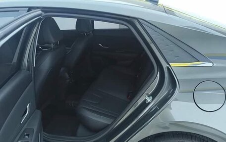 Hyundai Elantra, 2023 год, 1 620 000 рублей, 16 фотография