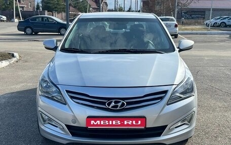 Hyundai Solaris II рестайлинг, 2016 год, 989 000 рублей, 3 фотография