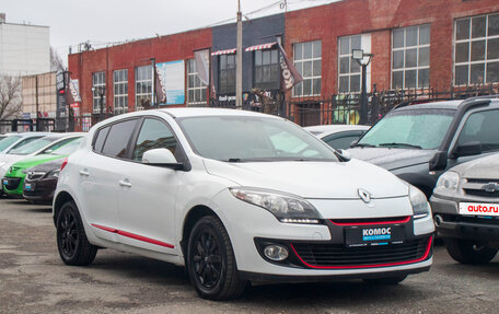 Renault Megane III, 2013 год, 799 000 рублей, 7 фотография