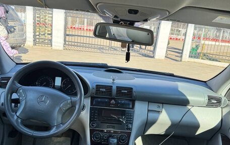 Mercedes-Benz C-Класс, 2004 год, 850 000 рублей, 6 фотография