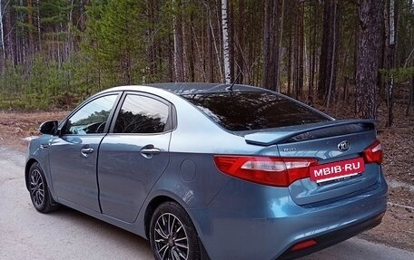 KIA Rio III рестайлинг, 2013 год, 1 100 000 рублей, 4 фотография