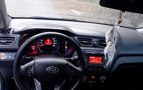 KIA Rio III рестайлинг, 2013 год, 1 100 000 рублей, 14 фотография