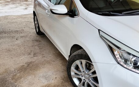 KIA cee'd III, 2014 год, 1 250 000 рублей, 2 фотография