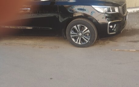 KIA Carnival III, 2019 год, 2 650 000 рублей, 4 фотография