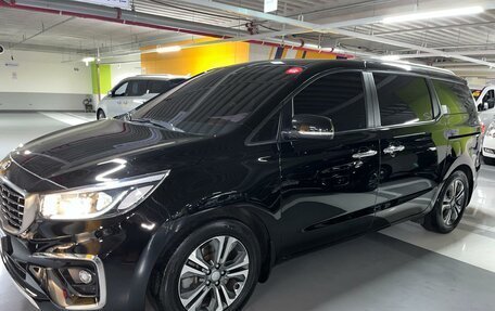 KIA Carnival III, 2019 год, 2 650 000 рублей, 29 фотография