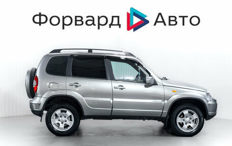 Chevrolet Niva I рестайлинг, 2011 год, 595 000 рублей, 9 фотография