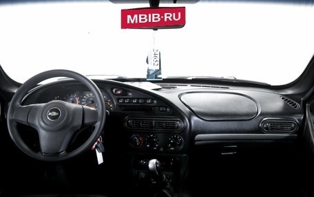 Chevrolet Niva I рестайлинг, 2011 год, 595 000 рублей, 14 фотография