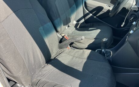 Volkswagen Polo VI (EU Market), 2011 год, 430 000 рублей, 14 фотография