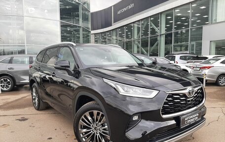 Toyota Highlander, 2025 год, 5 680 000 рублей, 1 фотография