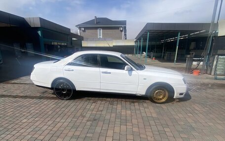 Nissan Gloria XI, 2000 год, 350 000 рублей, 7 фотография