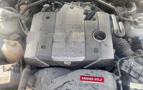 Nissan Gloria XI, 2000 год, 350 000 рублей, 12 фотография