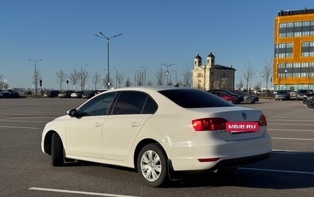 Volkswagen Jetta VI, 2014 год, 850 000 рублей, 3 фотография