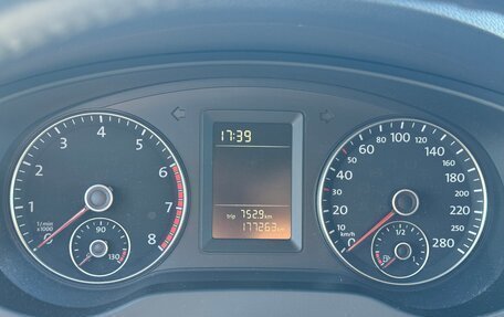 Volkswagen Jetta VI, 2014 год, 850 000 рублей, 12 фотография